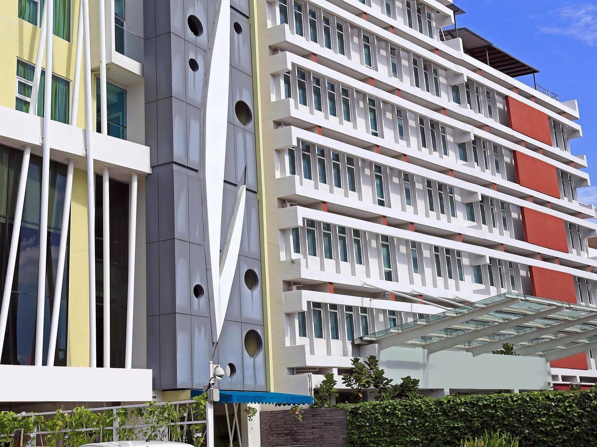 Yan Hotel Джорджтаун Экстерьер фото