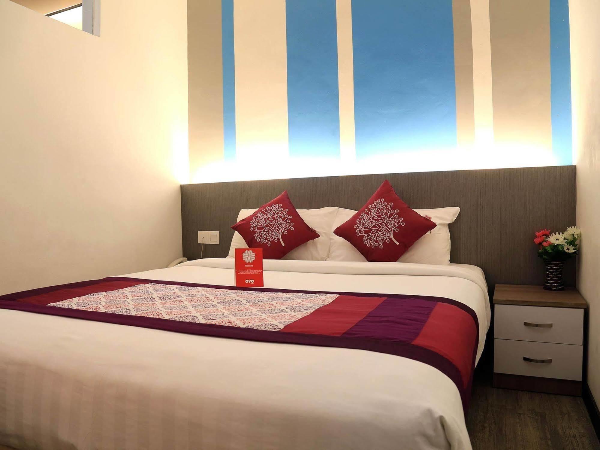 Yan Hotel Джорджтаун Экстерьер фото